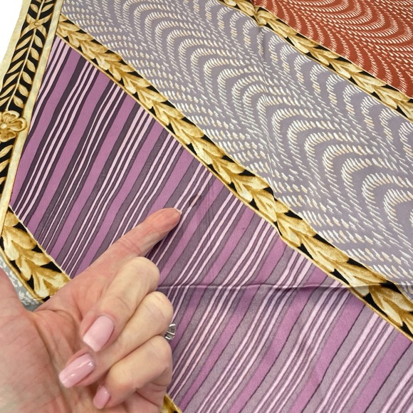 The Met Silk Scarf OS - Picture 11 of 13